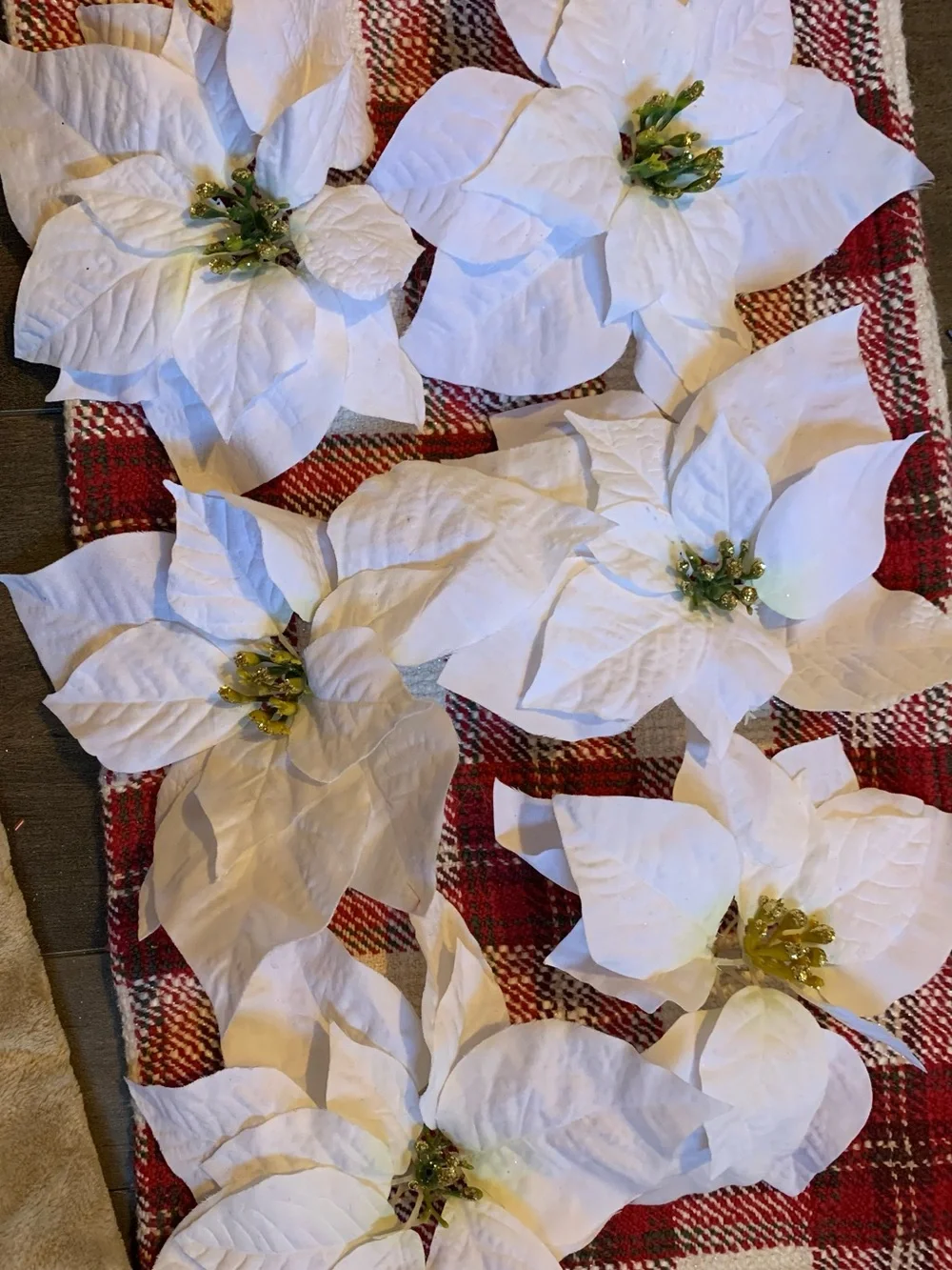 White Poinsettia Garland Flowers for Holiday Décor
